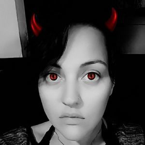 Meet your Posher, Laylaa